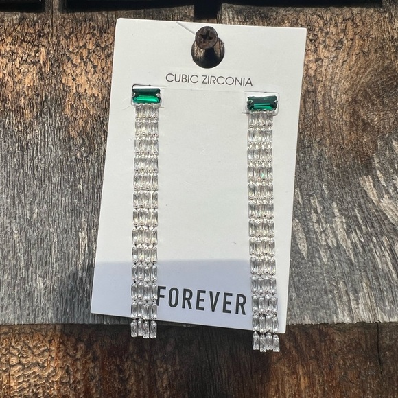 Forever 21 Silver & Green Geometric Drop Earrings - Picture 3 of 7